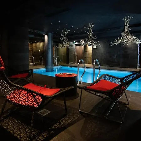 Avenue & 4* Val-d'Isere