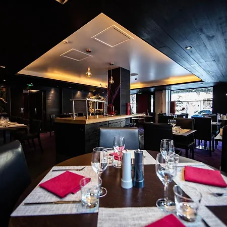 Avenue & Hotel 4*