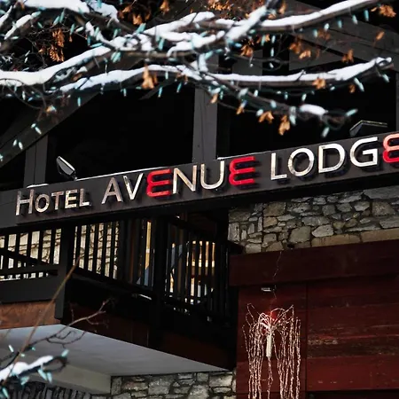 Avenue & Hotel