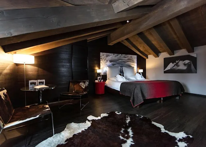 Hotel Avenue & 4*