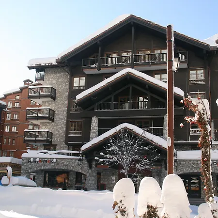Avenue & 4* Val-dʼIsère