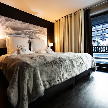 Avenue & 4* Val-dʼIsère